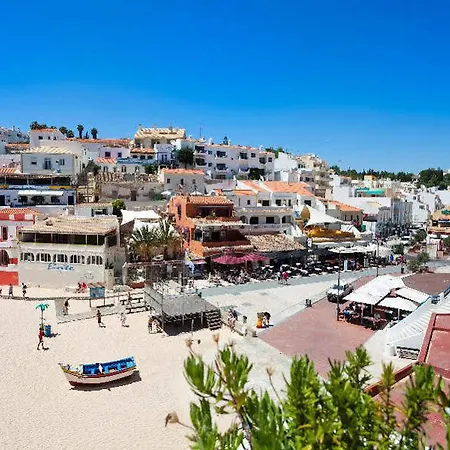 Colina Village