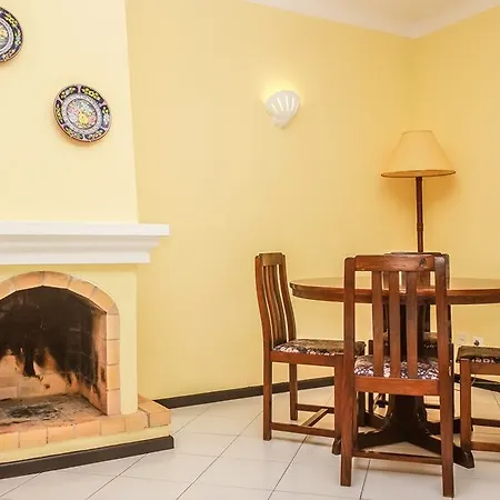 Colina Village 3*