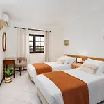Colina Village リゾート 3*
