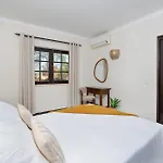 Colina Village 3*