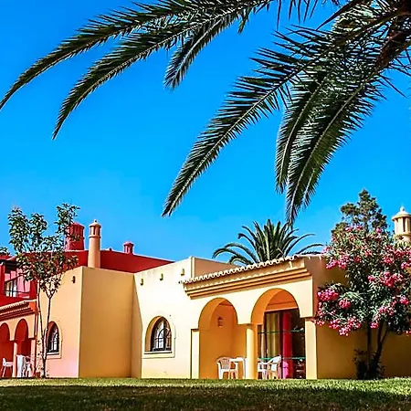Colina Village
