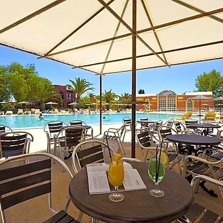 Colina Village Resort