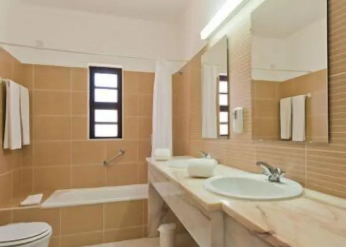 Colina Village Курортный комплекс