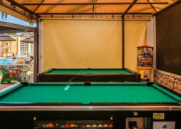 Colina Village Курортный комплекс 3*